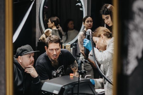 Laser tattoo lightening process