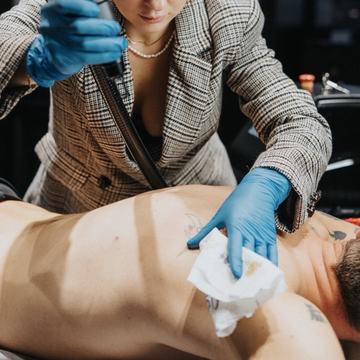 Tetovējumu lāzera izgaismošanas kurss Jūrmalā