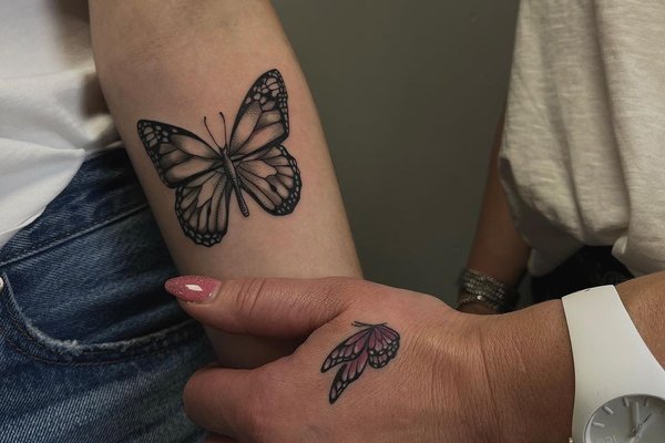 Matching tattoos for mother and daughter  Tattoo by #vean_Alina  Our contacts-  +371 2 2035682   Vaļņu iela 37  Direct-Telegram#tattooriga #tattoobaltic #veantattooriga #piercingriga #vean_alina