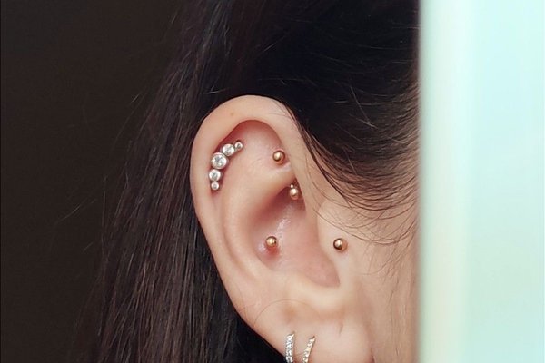 Tragus02