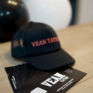 испания мерч