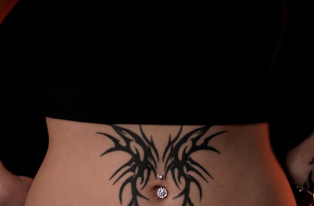 Navel piercing